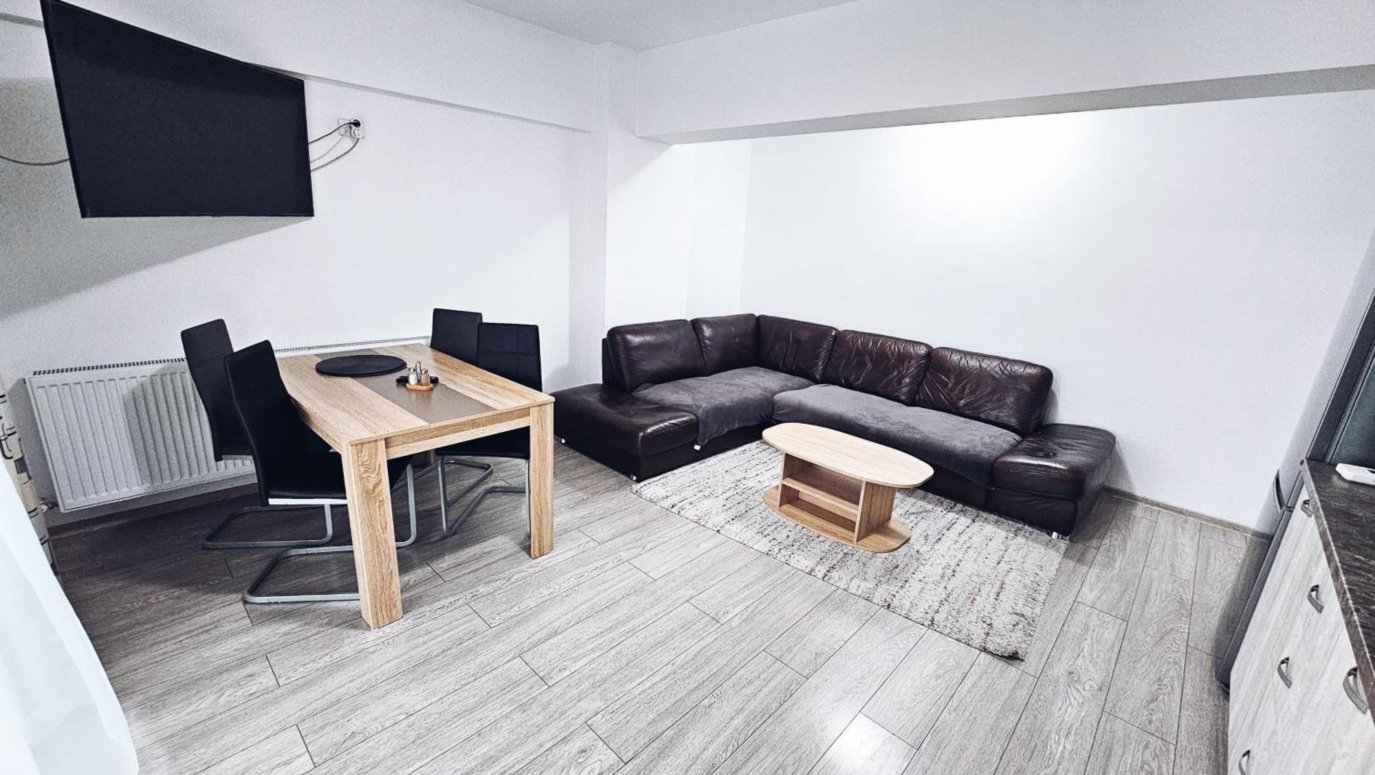 Apartament Dem Radulescu 3 Camere! Ramnicu Valcea Exterior photo